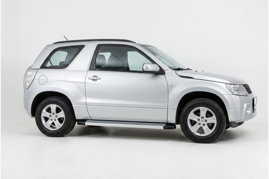 Suzuki Grand Vitara 2005-2017 Seitenschweller Maya V2 (2 Stk., Aluminium) Image