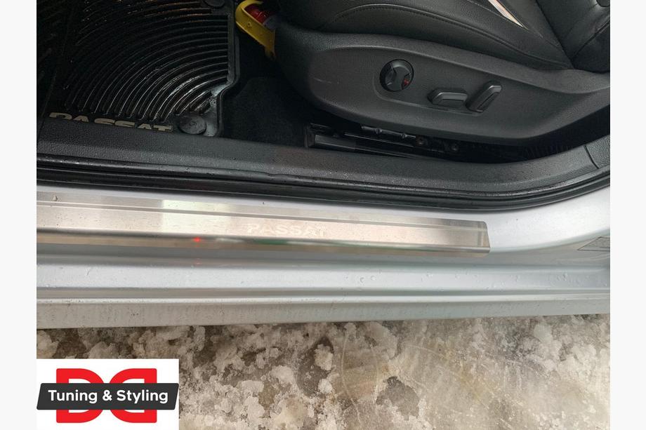Volkswagen Passat B7 2012-2015 Einstiegsleisten Abdeckungen Nataniko (4 Stk., Edelstahl) Europa, Standard - Lohmann Band, 0.5 mm Foto 4