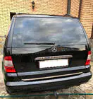 Mercedes ML W163 1997-2005 Chromleiste über dem Kennzeichen (Edelstahl) Foto 1