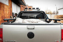 Volkswagen Amarok 2010-2022 Überrollbügel für Karosserie (schwarz) Foto 3