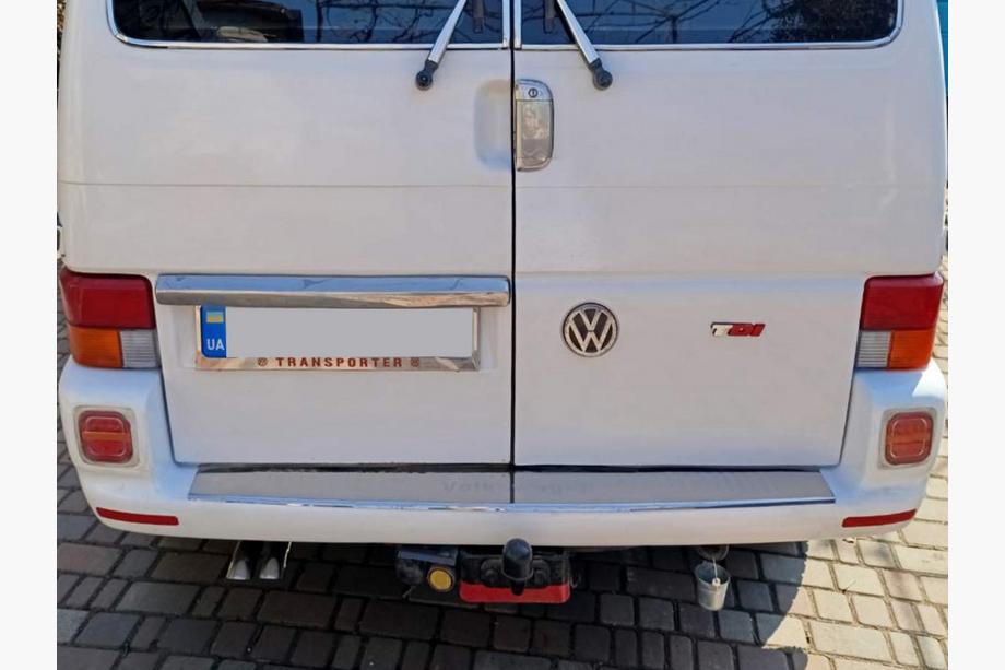 Volkswagen T4 Caravelle/Multivan 1990–2003 Heckschriftzug Tdi Türkei, DI - Rot Foto 6