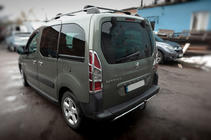 Citroen Berlingo 2008-2018 Chrom Blenden für Rückleuchten Eckig (2 Stk, Kunststoff) Foto 4