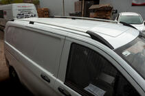 Mercedes Vito/V-class W447 2014- Dachreling ELITE Chrom (Kunststofffuss) Kurzer Radstand (Compact) Foto 1