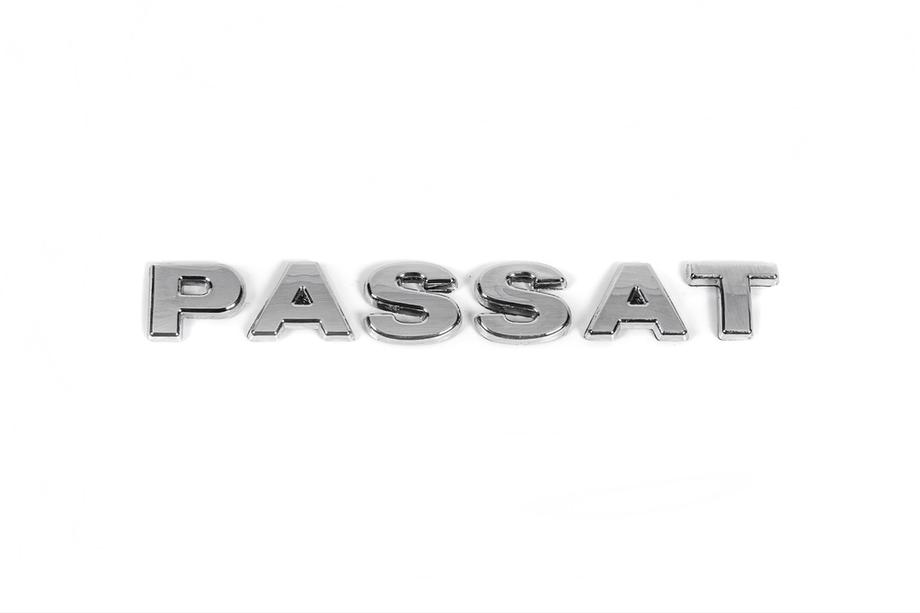 Volkswagen Passat B6 2006-2012 Schriftzug Passat Image