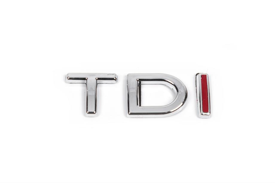 Volkswagen Jetta 2006-2011 Emblem TDI (wie Original) TD - Chrom, I - Rot Foto 2