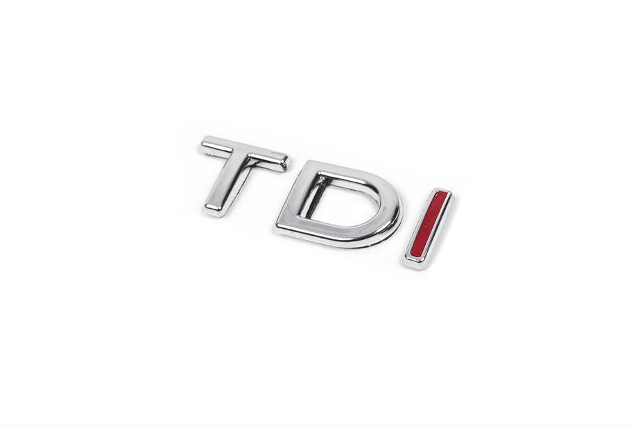 Volkswagen Jetta 2006-2011 Emblem TDI (wie Original) TD - Chrom, I - Rot Foto 3