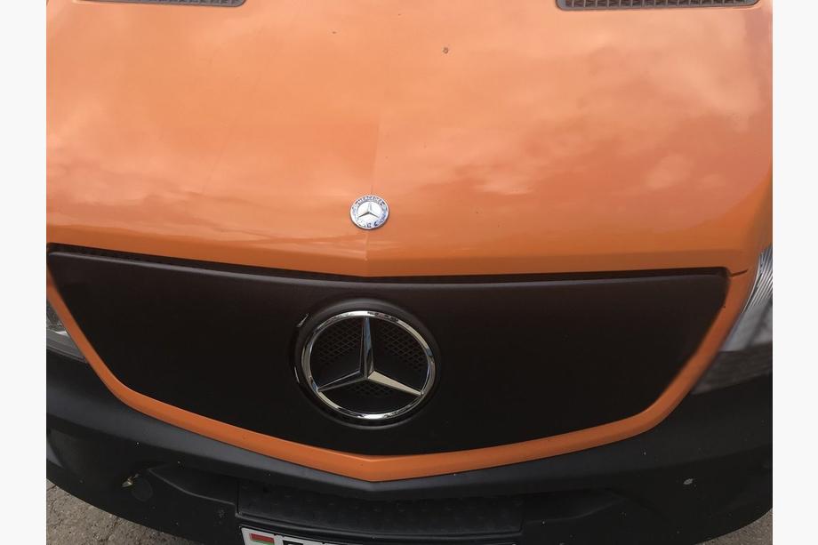 Mercedes Sprinter W906 2006–2018 Winterabdeckung für Kühlergrill V1 (2013↗) Glänzend Foto 5