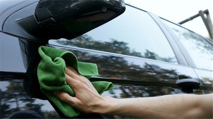 Einige Tipps für die Autopflege im Sommer