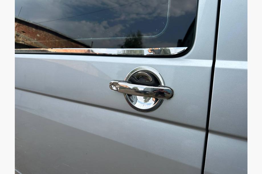 Volkswagen T5 Multivan 2003–2010 Chrom Türgriffmulden Abdeckungen (Edelstahl) OmsaLine - Italienischer Edelstahl, 4 Stk Image
