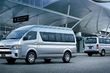 Übersicht Kleinbus Toyota Hiace Foto 3