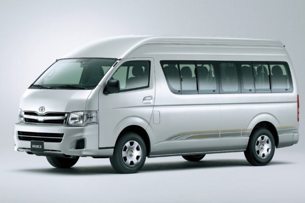 Übersicht Kleinbus Toyota Hiace