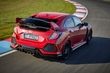 Die Bekanntschaft mit dem Honda Civic Type R der neuen Generation Foto 5