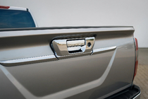 Nissan Navara/NP300 2016- Abdeckung für hinteren Türgriff (ohne Kamera, Edelstahl) Foto 1