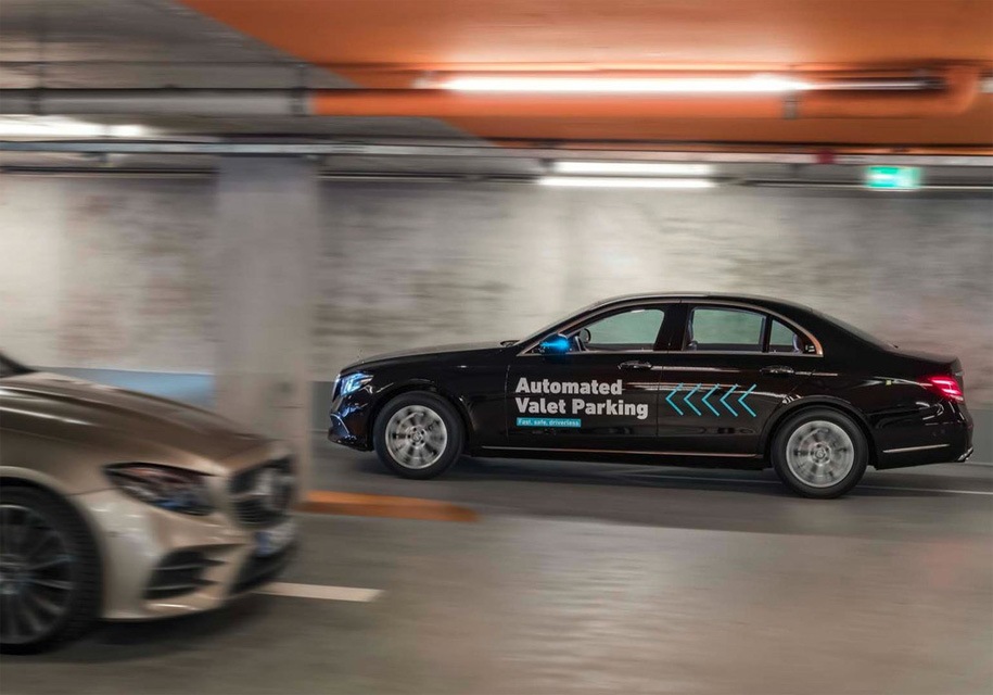 Mercedes-Benz hat eine autonome Parken