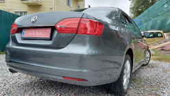 Volkswagen Jetta 2011-2018 Chromleiste über dem Kennzeichen OmsaLine (Edelstahl) Foto 2