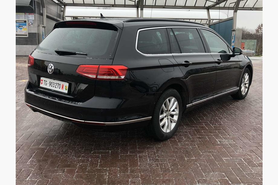 Volkswagen Passat B8 2015-2023 Edelstahl Ladekantenschutz hinten SD/SW (3 Stk) Foto 3