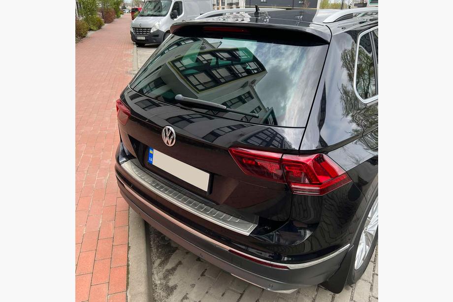 Volkswagen Tiguan 2016-2023 Heckstoßstangenabdeckung (OmsaLine, Edelstahl) Image