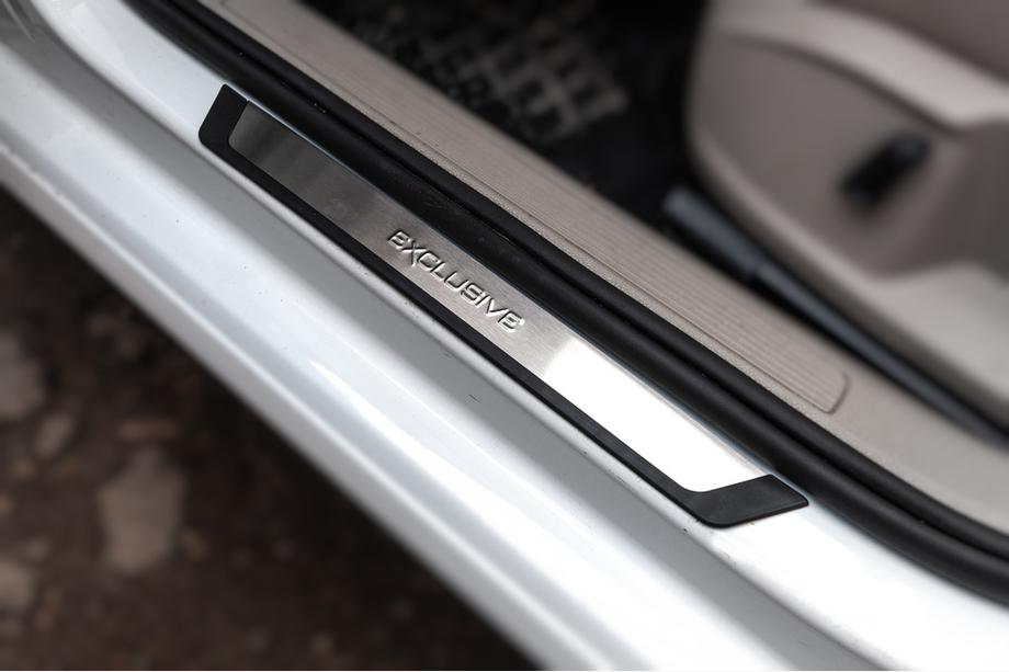 Volkswagen Golf 7/E-Golf 2012-2020 Einstiegsleisten Flexill Exclusive (4 Stk, Edelstahl) Image