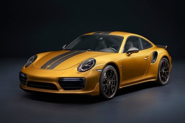 Übersicht Porsche 911 Turbo S in der Modifikation Exclusive Series