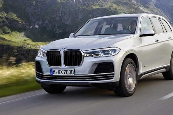 Flaggschiff der Crossover-SUV BMW X7 im nächsten Herbst präsentieren