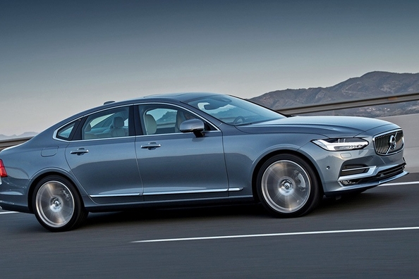 Übersicht Volvo S90 2017 Modelljahr