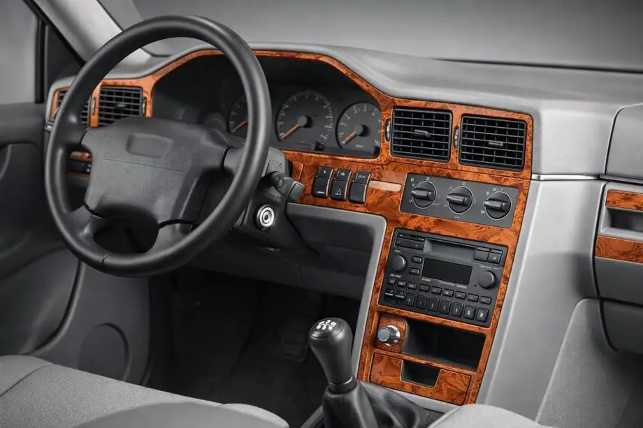 Volvo V90 1997-1998 Armaturenbrett Abdeckungen Image