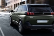 Französisch-Stil in der Crossover Peugeot 5008 2017 Foto 2