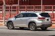 Überblick über Toyota Highlander Modelljahr 2017 Foto 2
