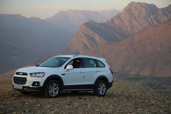 Durchsuchen Sie die aktualisierte Crossover Chevrolet Captiva