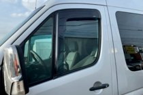 Volkswagen Crafter 2006-2016 Windabweiser (2 Stk, HIC) Foto 2
