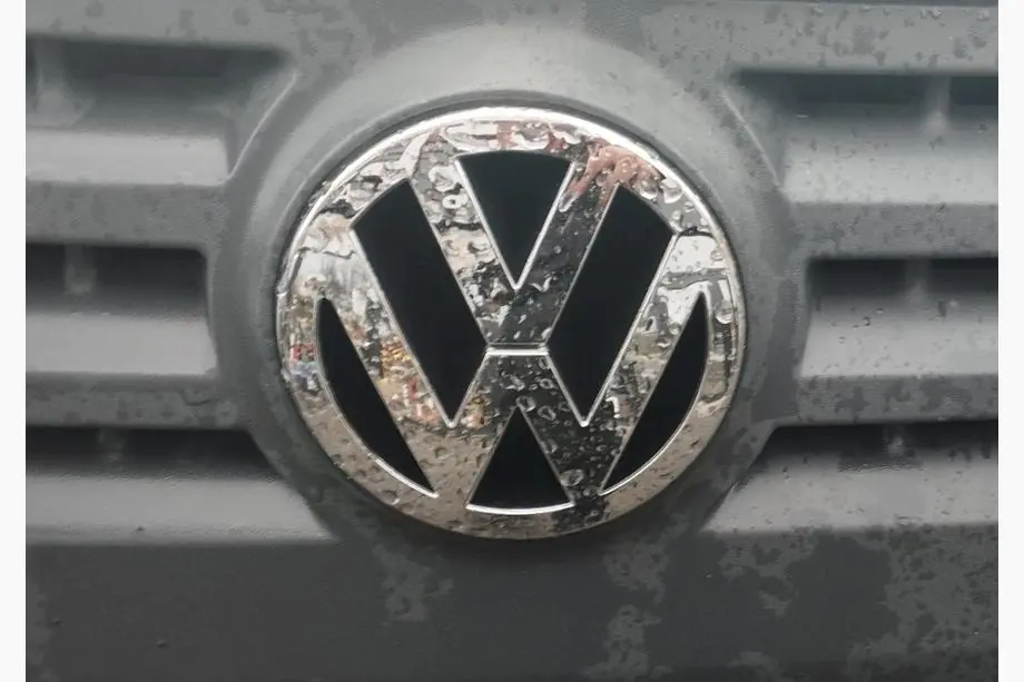Volkswagen Caddy 2004-2010 Frontemblem (Original) Image