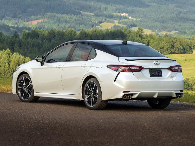 Übersicht der Toyota Camry Modelljahr 2018