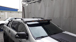 Ford Ranger 2011–2022 LED V1 Frontscheibenblende Foto 1