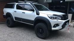 Toyota Hilux 2015- Kotflügelverbreiterungen (2015-2020, ABS, zum Verschrauben) Foto 8