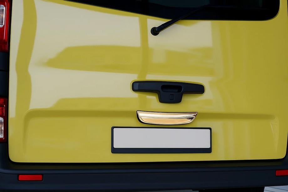 Opel Vivaro 2001–2015 Chromleiste über dem Kennzeichen (unten, Edelstahl) Image
