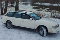 Audi A6 C4 1994–1997 Radlaufverbreiterungen (4 Stk, schwarz) Foto 2