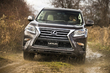 Übersicht eines SUV Lexus GX460 Foto 1
