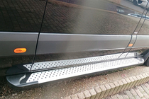 Mercedes Sprinter W906 2006–2018 Trittbretter Allmond Grey (2 Stk., Alu) Foto 5