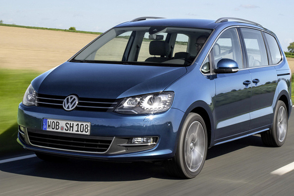 Minivan Volkswagen Sharan die zweite Menschwerdung