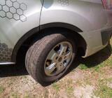 Ford Custom 2013-2022 Kotflügelverbreiterungen (6 Stk, schwarz) Foto 1
