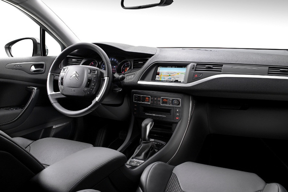 Überblick Limousine Citroen C5 Foto 5