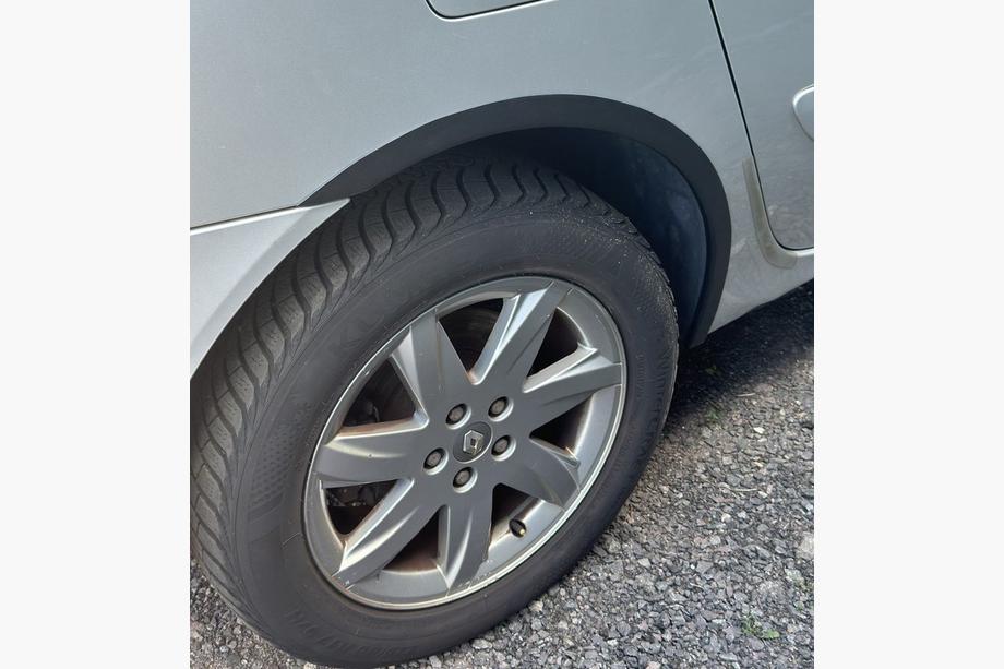 Renault Espace 2002-2014 Radlaufverbreiterungen (4 Stk, schwarz) Image