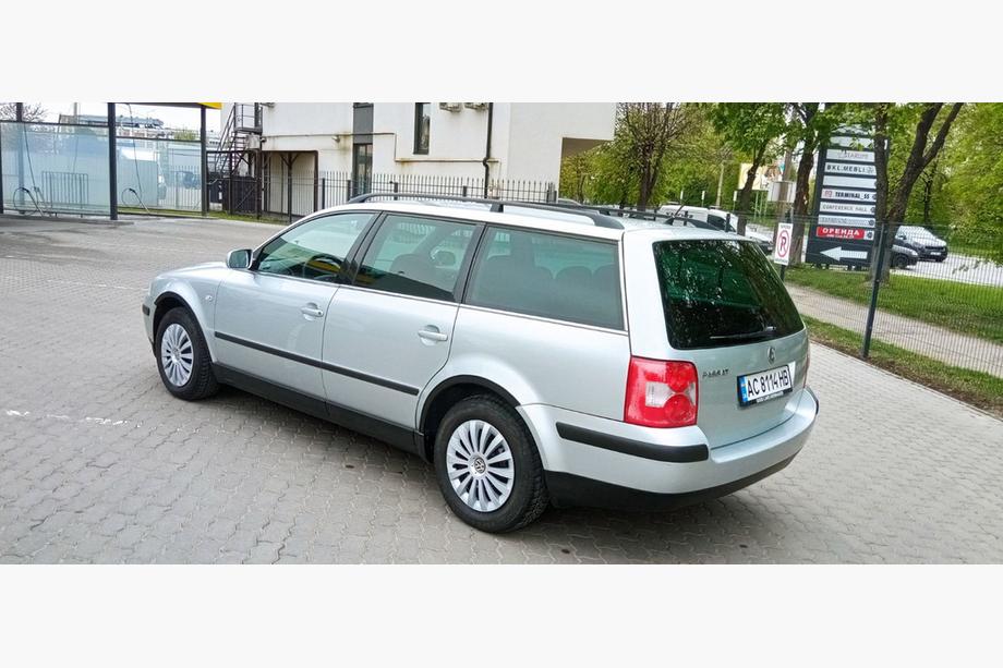 Volkswagen Passat B5 1997-2005 Radlaufverbreiterungen (4 Stk, schwarz) Limousine, 2000-2006, Metall Foto 7
