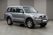 Mitsubishi Pajero Wagon III 1999-2006 Seitenschweller Bosphorus Black (2 Stk., Aluminium) Foto 1
