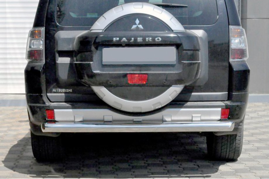Mitsubishi Pajero Wagon III 1999-2006 Heckbügel AK002 (Edelstahl) Image