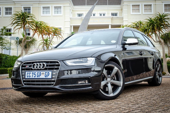 Übersicht der «geladenen» - Limousine Audi S4