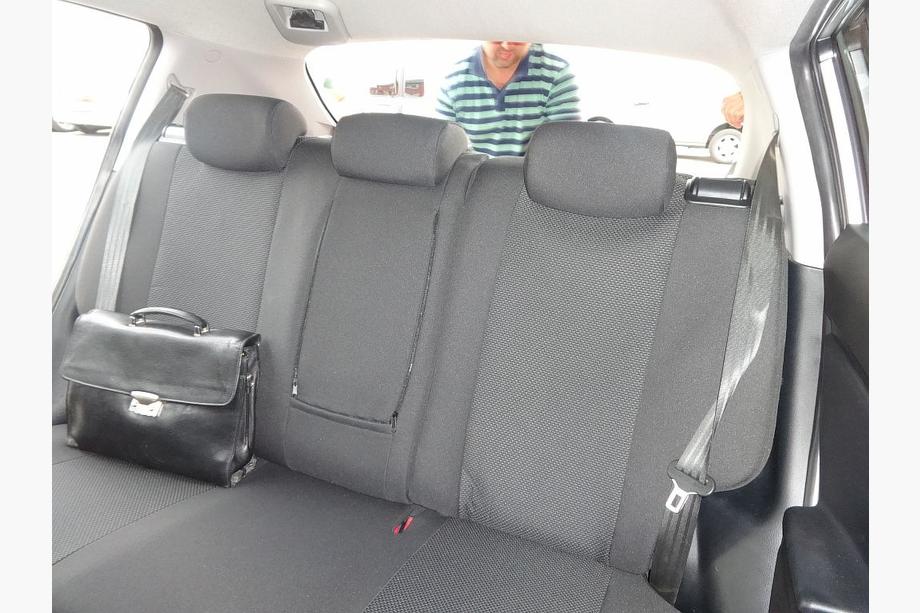 Kia Sportage 2010-2015 Autositzbezüge (Stoff, Classik) Foto 3