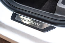 Ford Focus II 2005-2008 Einstiegsleisten Abdeckungen Chrom (Flexill, 4Stk) Sport Foto 3