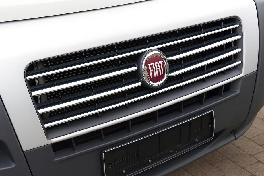 Fiat Ducato 2006-2025 Chrom Kühlergrill Abdeckungen 2006-2014 (6 Stück, Edelstahl) Image