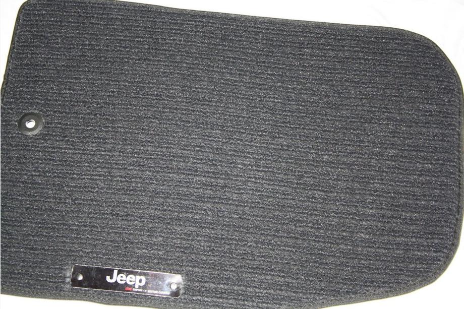 Jeep Grand Cherokee WK 2004-2010 Textil Fußmatten (Corona) Foto 9